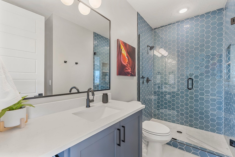 Slickrock Shore 8 Bedroom Townhouse