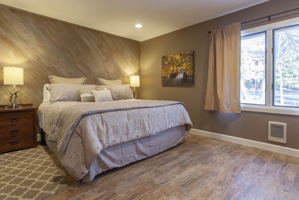 Snowcreek 405 Phase III
