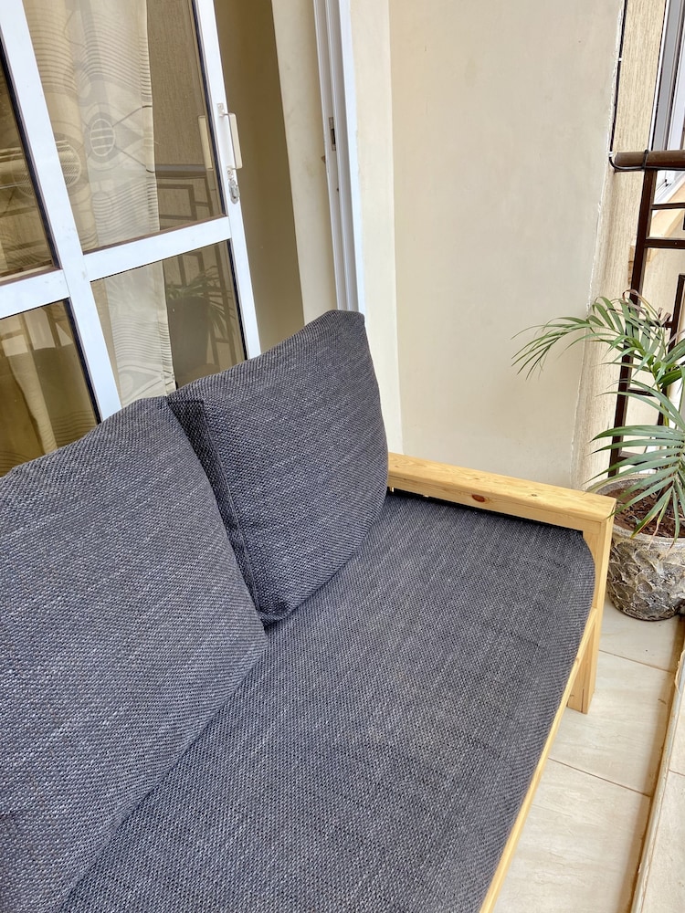 Modern Apartment in Kampala With Unlimited Wifi