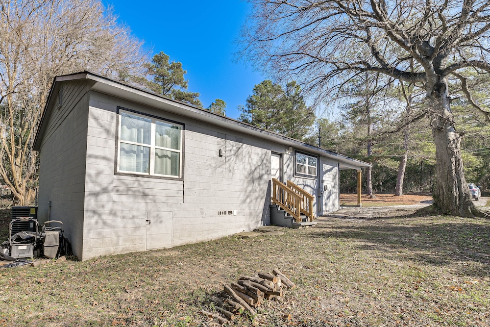 Pet-friendly Georgia Home w/ Patio, Near Golfing! view 3