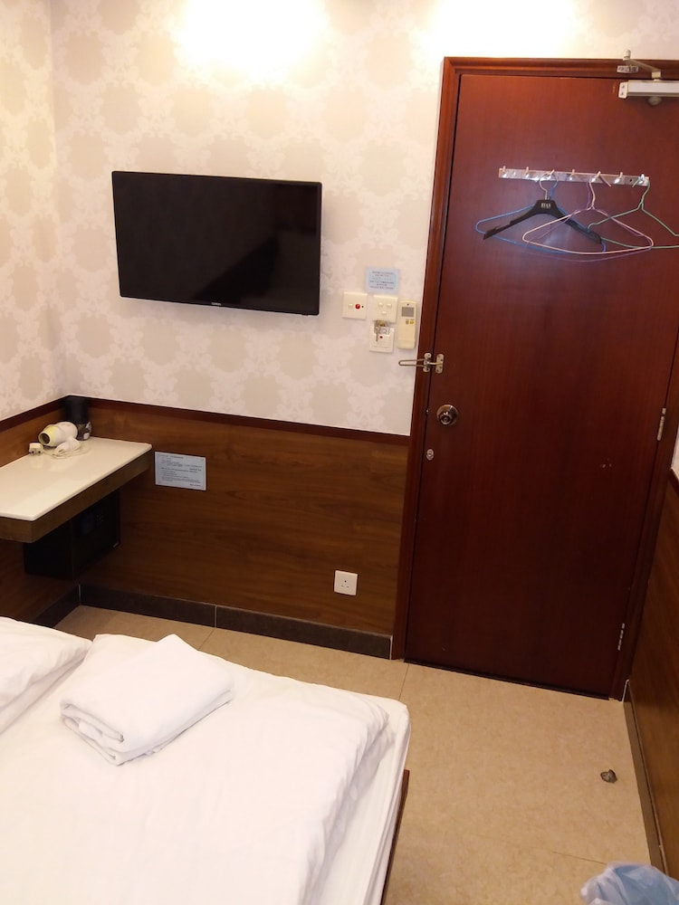 Rai Lei Hostel
