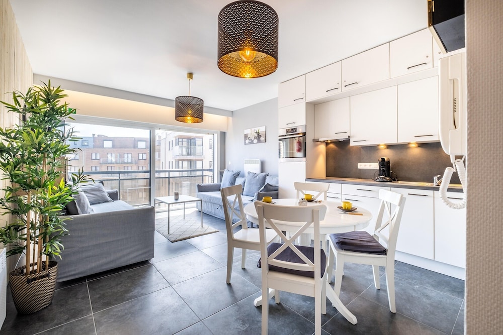 Sunny Stay for Four in Koksijde