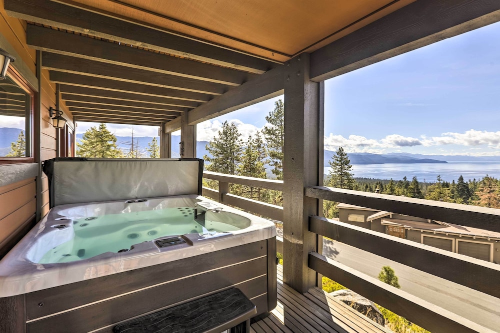 Lake Tahoe Vacations - Incline Village Home w/ Hot Tub Lake Views! - Property Image 10