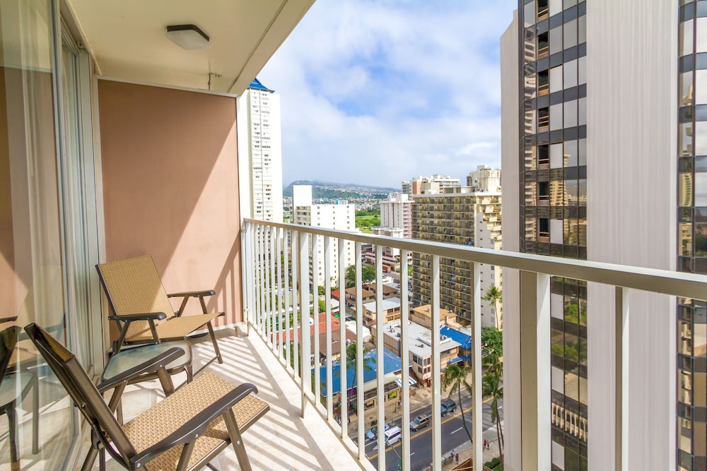 Tropical Studios at Marine Surf Waikiki