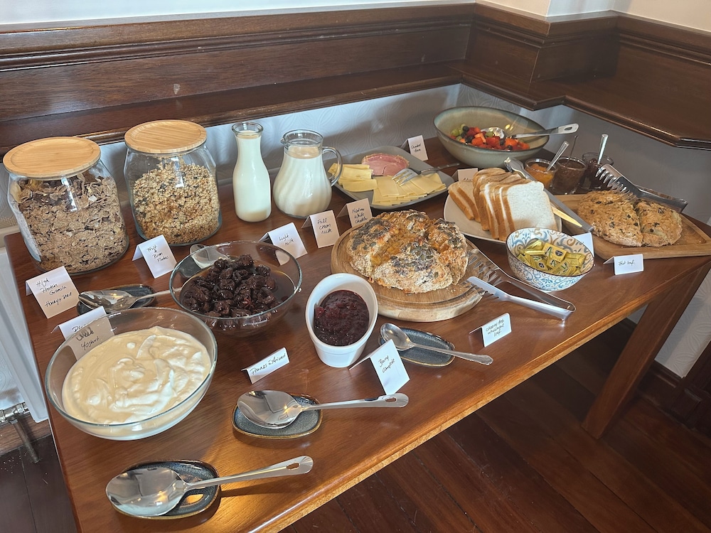 Eldon's Bed & Breakfast