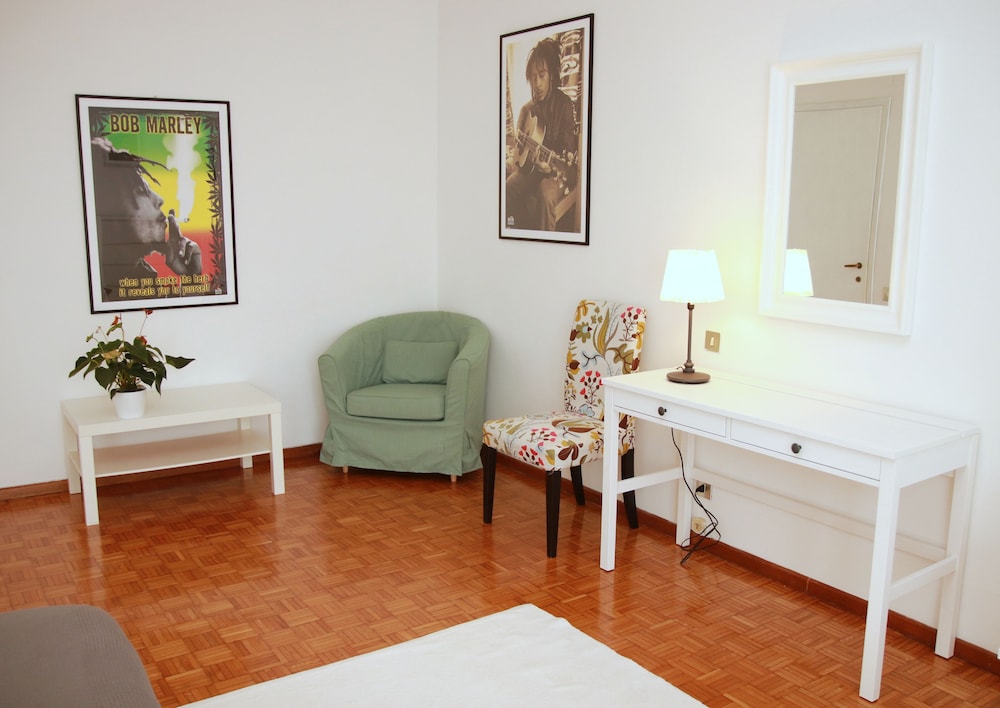 Ca' Lou al Teatro view 2