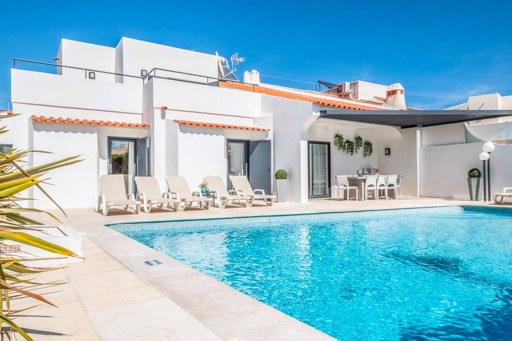 Villa Catarino