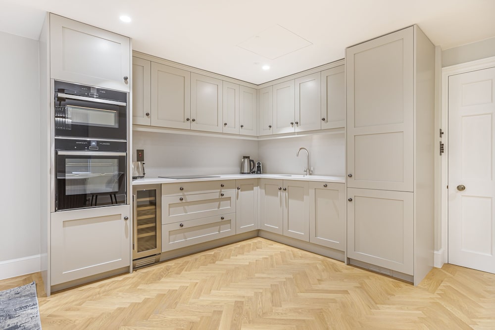 Wimpole Street - 3 Bedroom Apartment