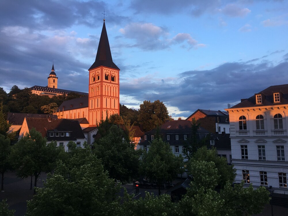 Photo 37