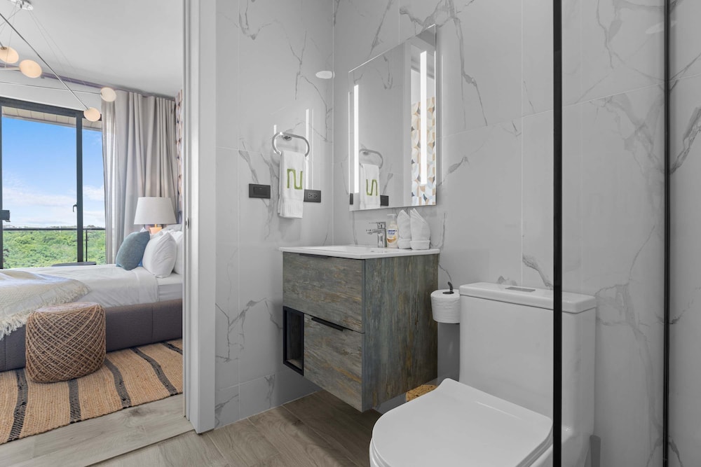 NOK Cozy 1BR Apartment the Towers By Vistacana