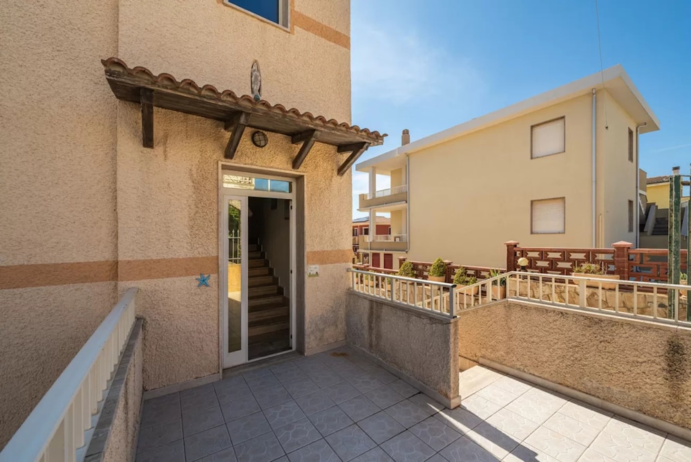 Large Seaside Apartment With Patio