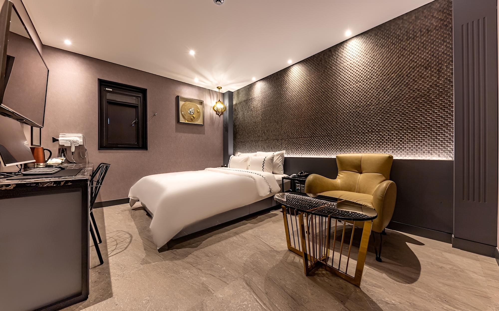 Gunsan Mari Hotel