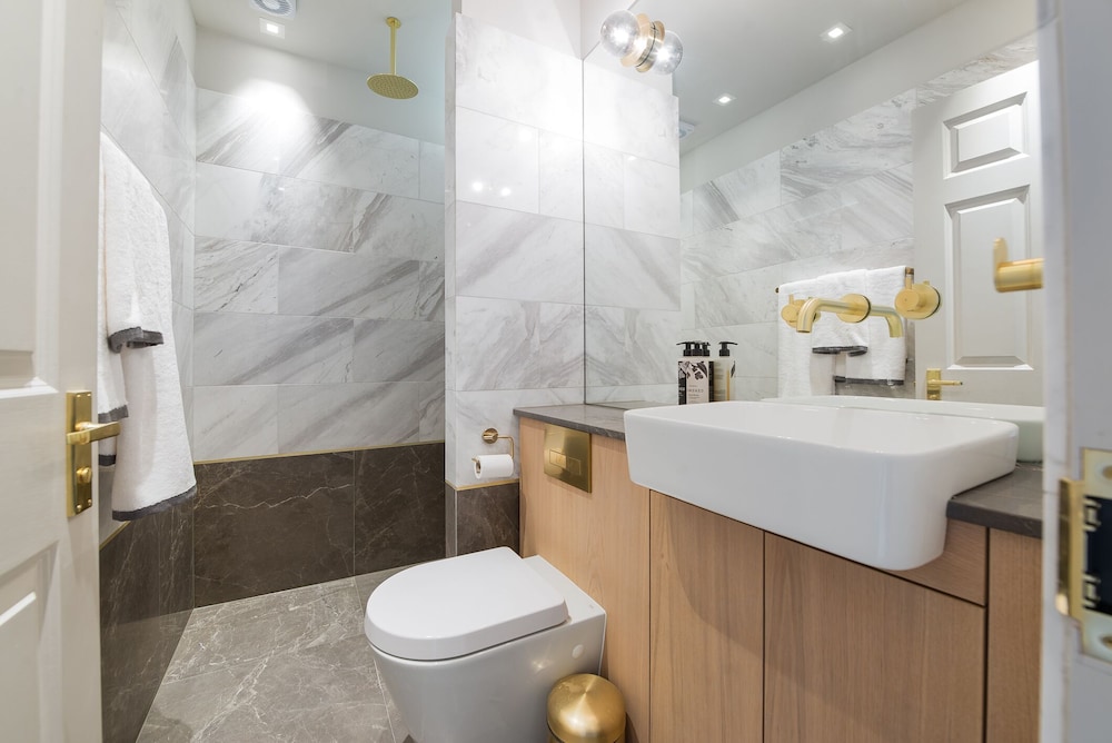 South Kensington by CAPITAL