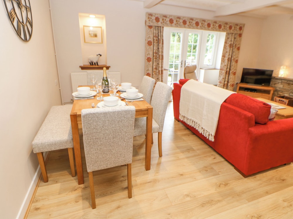 T'other End Arkle Town House