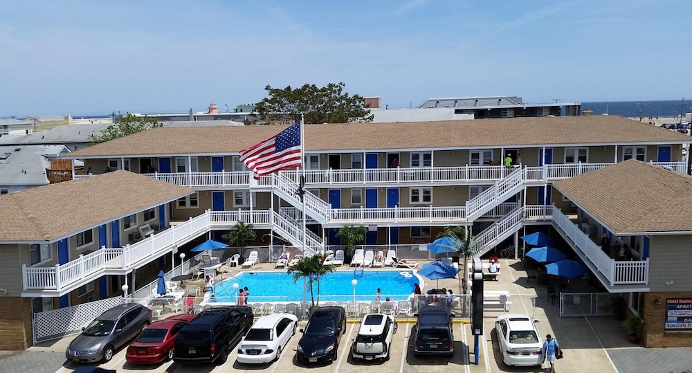 The Sea Garden Motel and Apartments