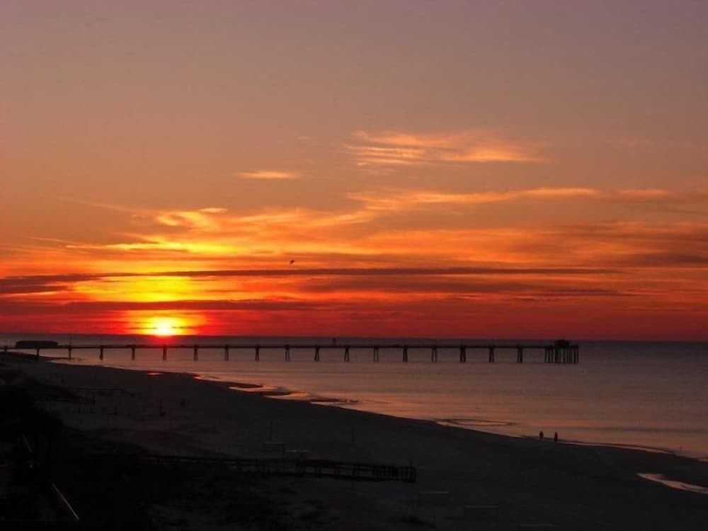 Gulf Dunes 508 by Brooks and Shorey Resorts