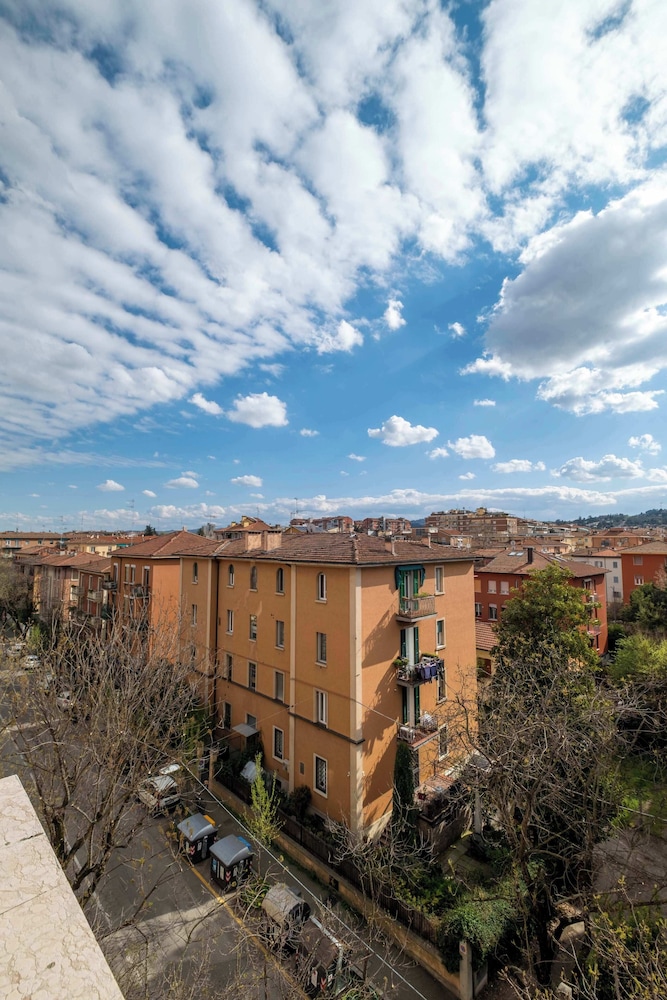 Casa Marion Stile e Comfort in un Elegante Dimora Bolognese