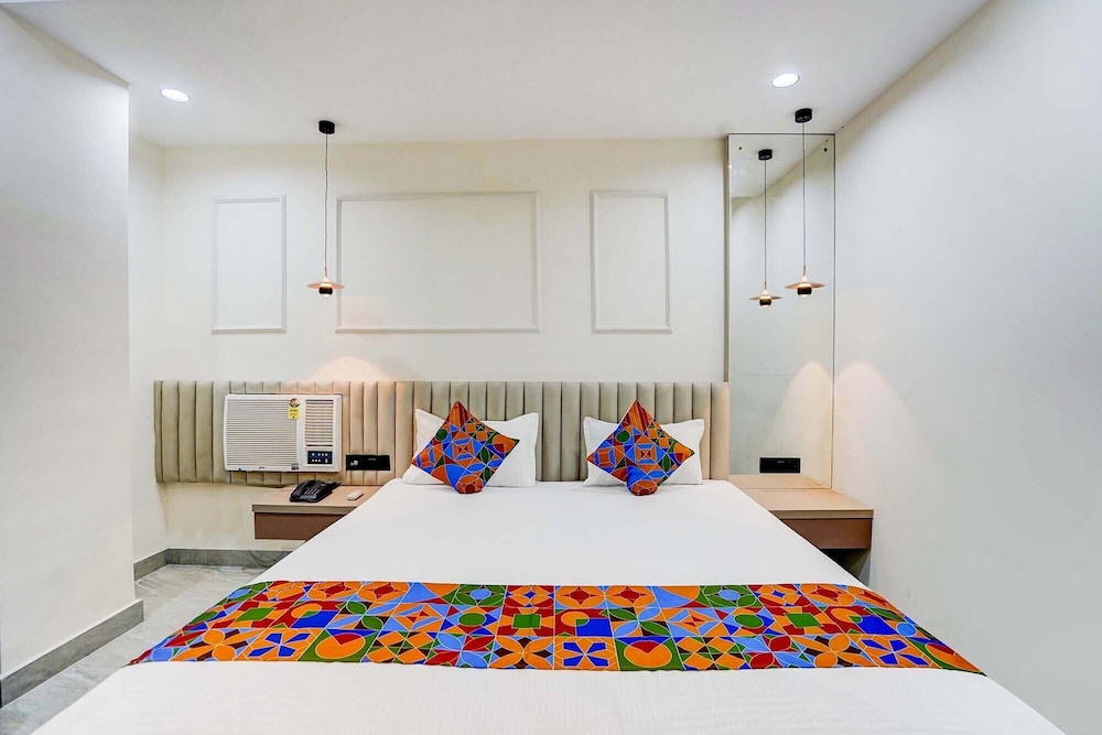 Fabhotel Sanviraaj