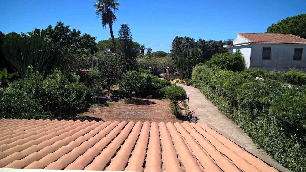 Villa Kore in Complete Relaxation Near the sea - Wi-fi view 4
