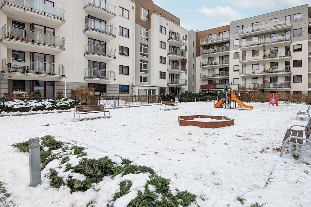 Gdańsk City Center Modern by Renters view 5