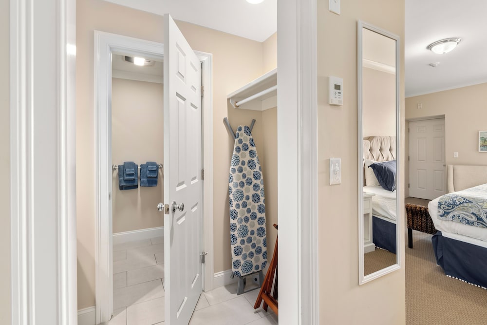 Guest House Suites