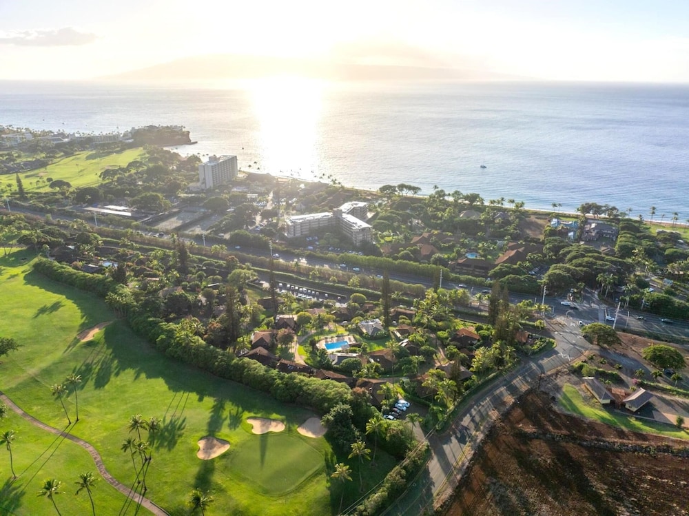 KBM Resorts Free CAR International Colony Club 2-bedroom Cottage, True Essence of Hawaii! Icc-11