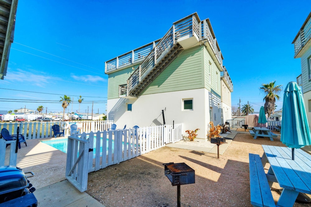 Stella Maris by Avantstay Old Town Location Pool Access