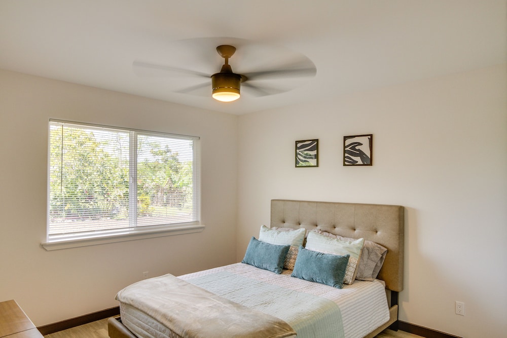 Keaau Getaway w/ Patio, 3 Mi to Shipman Beach!