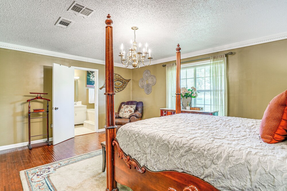 Charming Retreat w/ Patio: Near Grambling/ruston! view 5
