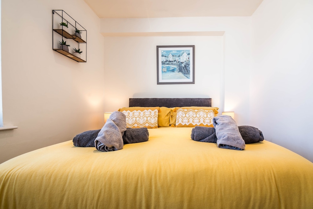 Coppet Cove - 2 Bed - Saundersfoot view 4