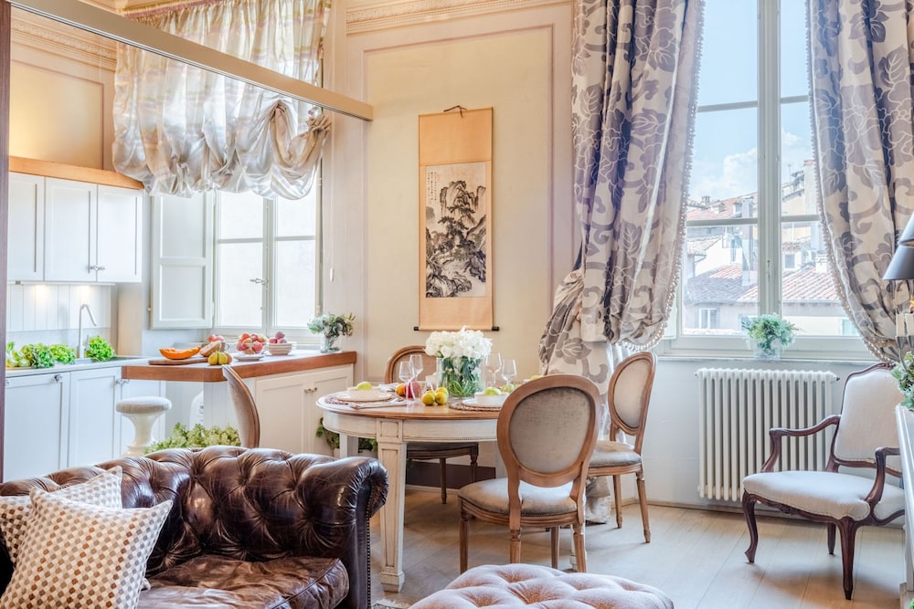 Timeless Palazzo in Lucca