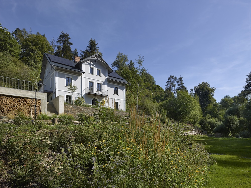 Wmm020 in Manet n With 7 Bedrooms and 8 Bathrooms