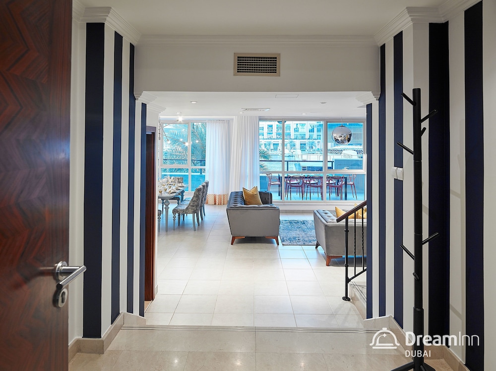 Dream Inn Dubai Duplex Marina Quays