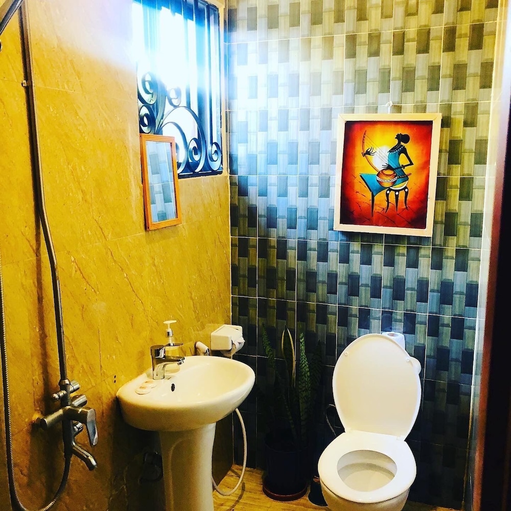 Savannah House - Hostel