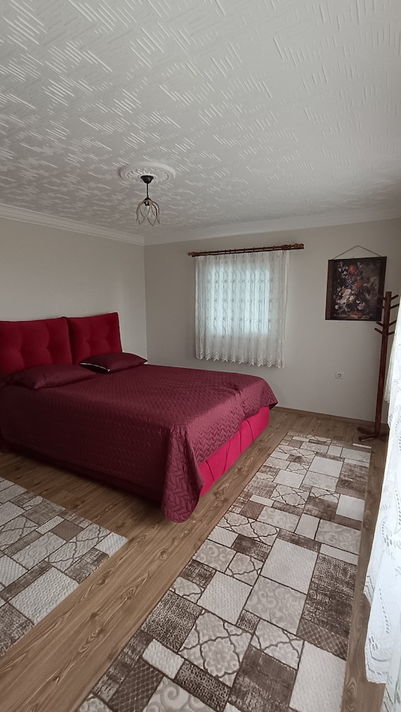 Ezmoce Suit Bungalov