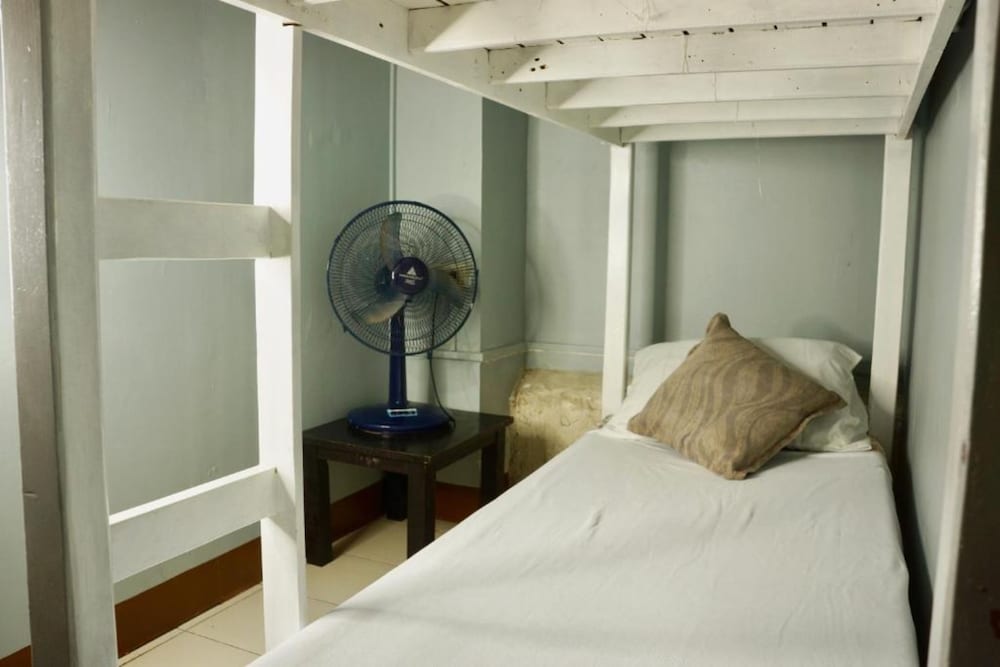 E Transient - Hostel view 5