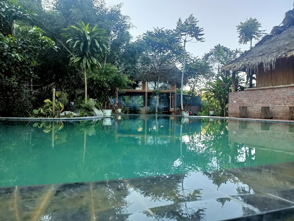 Pu Luong Holiday