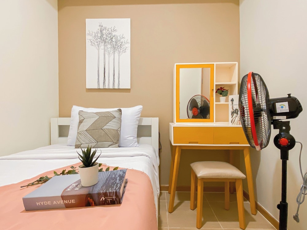 Modern 2Br At Meikarta Apartment Near Aeon Delta Mas