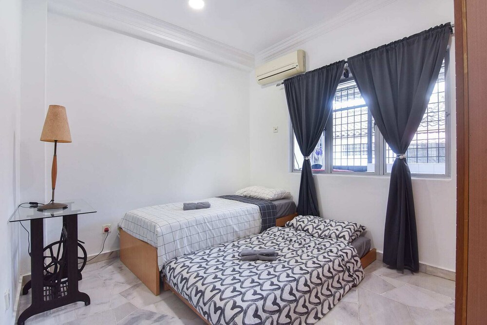 A Spacious 4BR Home Nearby Kiara Hill, Mont Kiara, Pavilion Damansara Heights