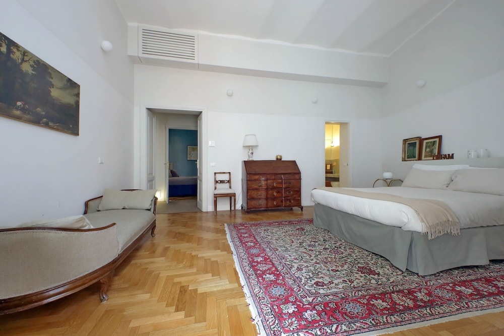 Treasurerome Quattro Fontane Luxury