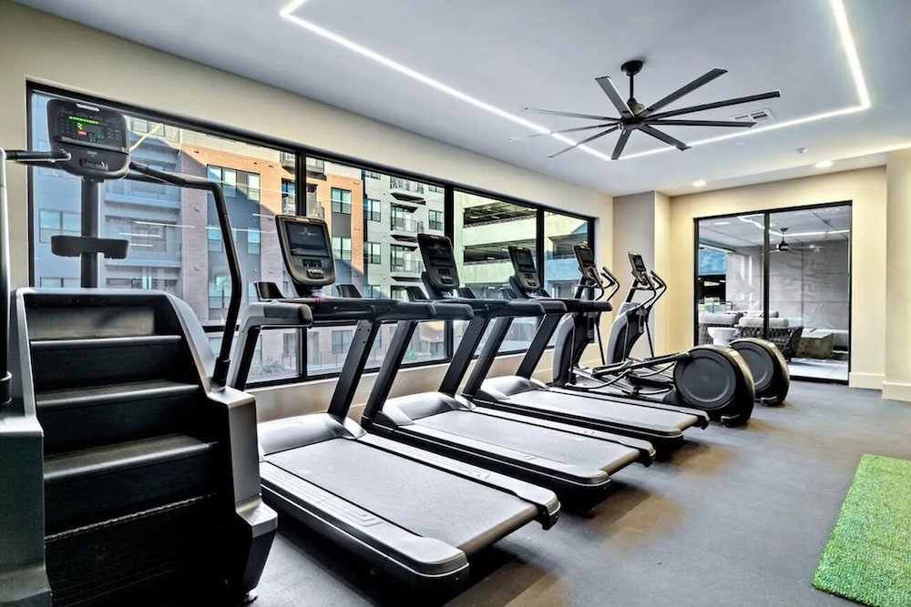 Landing Spectacular 1bd, Gym