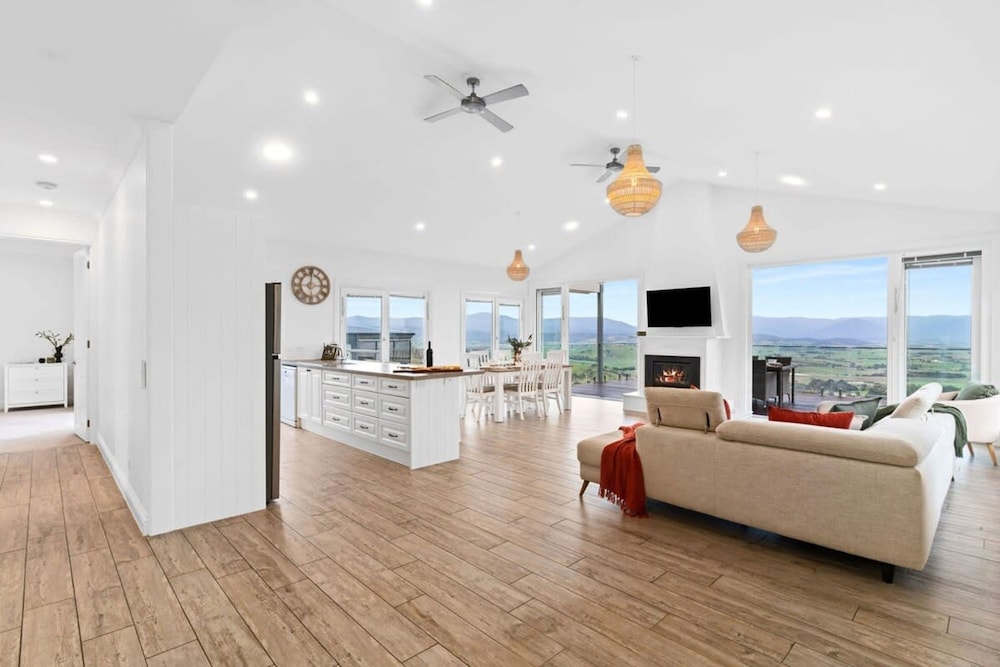 Skyline Views Yarra Valley s Elevated Escape