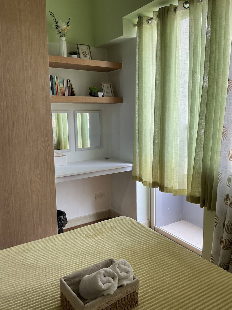 Cade, Grace Residences Tower 4 5th Flr