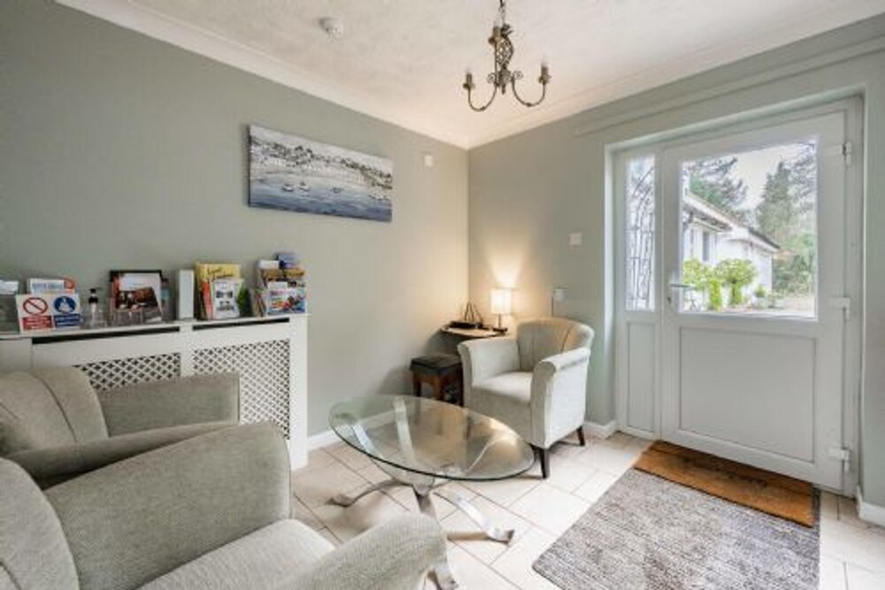 Host Stay The Saxony Garden Studio