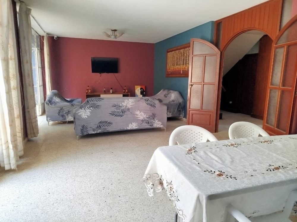 Hotel Los Ebanos