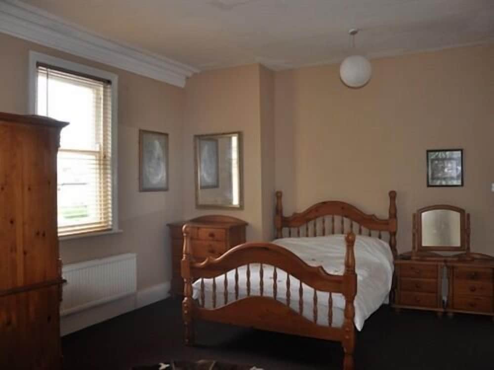The Locomotion Hotel