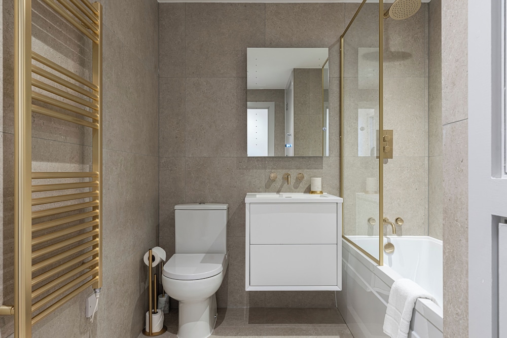 JOIVY Stylish 1 bed flats in Soho
