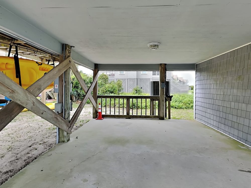 Hoff 1 by Topsail Realty