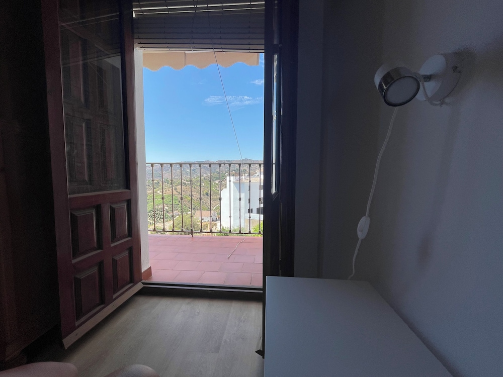 Cd-2063 Three Bedroom With Roof Terrace
