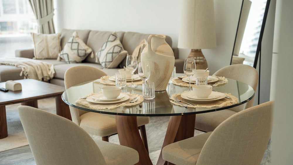 Manzil - Modern 1BR w Stunning Lake View